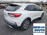 Used 2020 Ford Escape SEL image 5