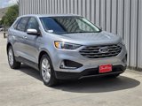 Used 2022 Ford Edge Titanium image 4