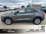 Used 2022 Ford Escape SE w/ Cold Weather Package image 2