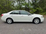 Used 2008 Lincoln MKZ image 3