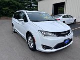 Used 2019 Chrysler Pacifica Limited image 3