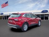 Used 2022 Ford Escape SE image 3