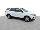 Used 2024 Chevrolet Equinox LS w/ Driver Confidence II Package image 2