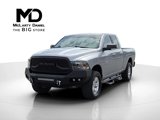 Used 2019 RAM 1500 Classic SLT w/ Luxury Group image 2