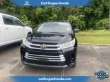 Used 2017 Toyota Highlander LE image 2