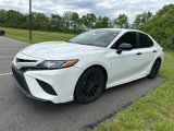 Used 2020 Toyota Camry SE image 2