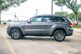 Used 2020 Jeep Grand Cherokee Limited w/ Premium Lighting Group image 3