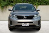 Used 2015 Kia Sorento LX image 2