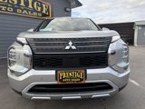 Used 2024 Mitsubishi Outlander AWD image 5