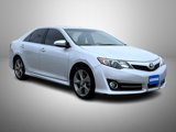 Used 2014 Toyota Camry SE image 3