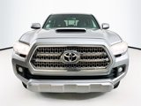 Used 2016 Toyota Tacoma TRD Sport image 5