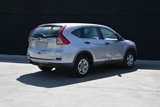Used 2016 Honda CR-V LX image 4
