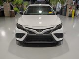 Used 2021 Toyota Camry SE image 3