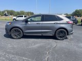 New 2024 Ford Edge SE w/ Black Appearance Package image 4
