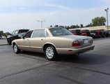 Used 1998 Jaguar XJ8 image 3