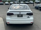 Used 2015 Volkswagen Jetta GLI SE image 4