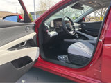 Used 2023 Hyundai Elantra Limited image 2