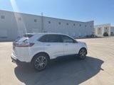 Used 2019 Ford Edge Titanium w/ Cold Weather Package image 5