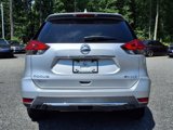 Used 2017 Nissan Rogue SV image 5