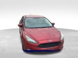 Used 2016 Ford Focus SE w/ Equipment Group 201A image 2