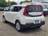 Used 2022 Kia Soul LX w/ Technology Package image 5