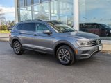 Used 2020 Volkswagen Tiguan SE w/ Panoramic Sunroof Package image 2
