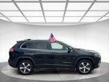 Used 2019 Jeep Cherokee Limited image 6