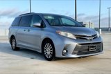 Used 2018 Toyota Sienna L image 3