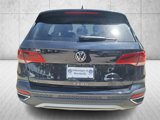 Used 2024 Volkswagen Taos SE image 4