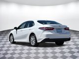 Used 2019 Toyota Camry LE image 3