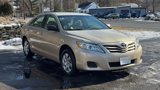 Used 2010 Toyota Camry LE image 3