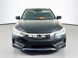 Used 2016 Honda Accord Touring image 2