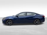 Used 2023 Nissan Altima 2.5 SR image 2