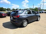 Used 2022 Chevrolet Equinox LS image 2