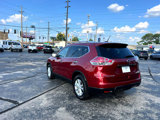 Used 2015 Nissan Rogue SV image 3