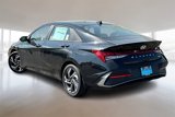 New 2025 Hyundai Elantra SEL image 3