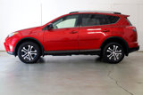 Used 2017 Toyota RAV4 LE image 5