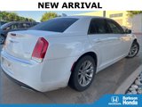 Used 2019 Chrysler 300 Touring w/ Driver Convenience Group image 4