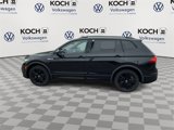 Used 2022 Volkswagen Tiguan SE R-Line image 4