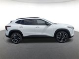 New 2025 Chevrolet Trax RS image 2