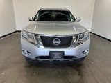 Used 2016 Nissan Pathfinder SV image 2