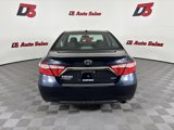 Used 2017 Toyota Camry XSE image 5