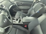 Used 2016 Nissan Altima 2.5 SR w/ LED Appearance Package image 4