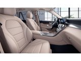 Used 2022 Mercedes-Benz GLC 300 4MATIC image 4