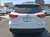 Used 2019 Toyota Highlander XLE image 5