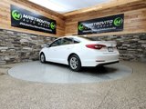 Used 2015 Hyundai Sonata SE w/ Option Group 02 image 5
