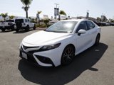 Used 2022 Toyota Camry SE image 2