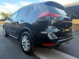 Used 2018 Nissan Rogue SV image 5