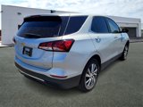 Used 2022 Chevrolet Equinox LT image 4