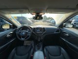 Used 2022 Jeep Cherokee Latitude Lux image 2